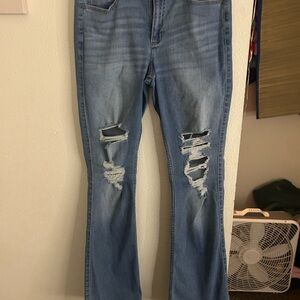 Hollister Women's Light Blue Bootcut Leg Jeans with Distressed Details
